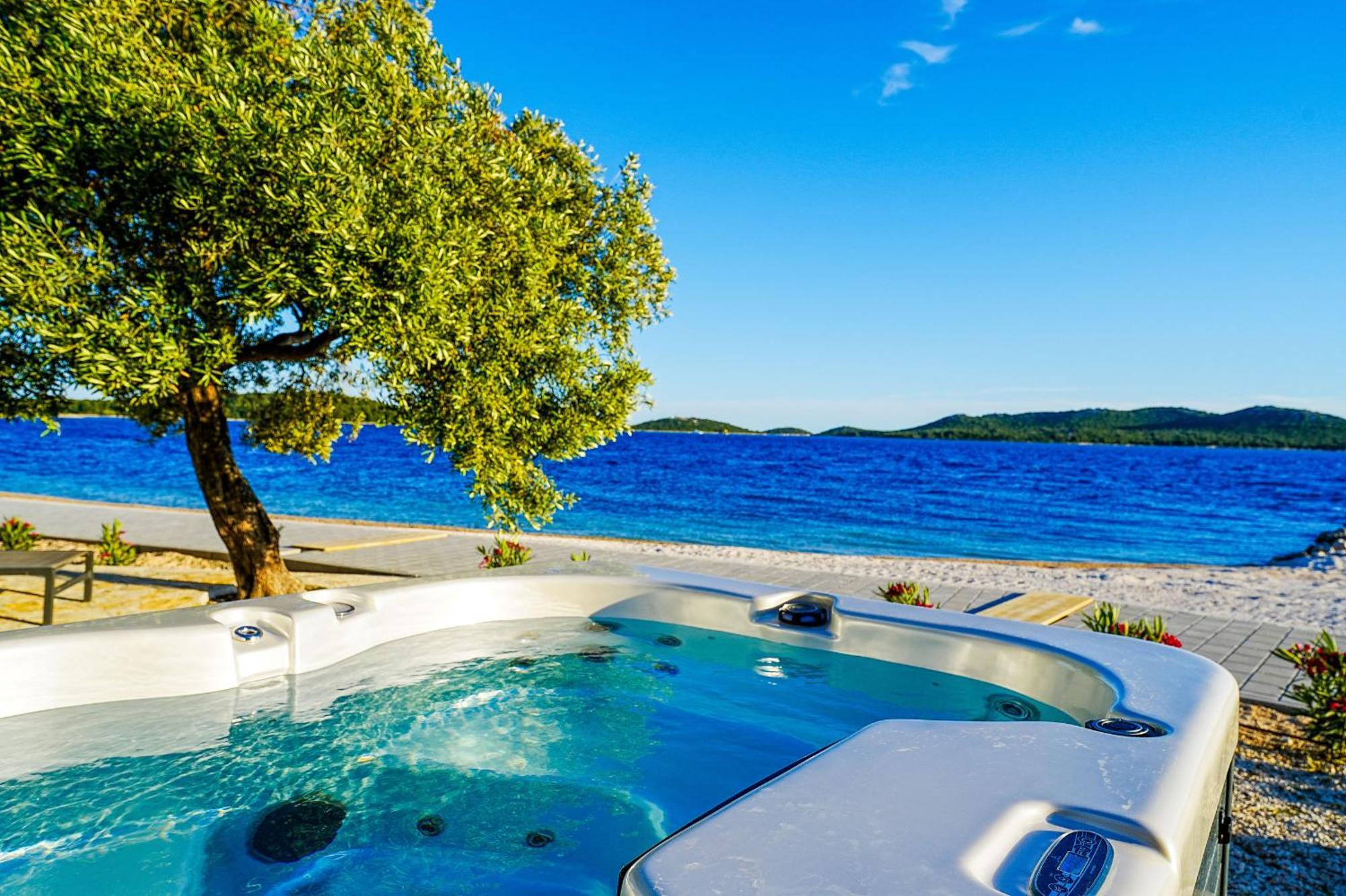 Buqez Eco Resort - Beach Villa 28 - Directly By Beach Драге Экстерьер фото